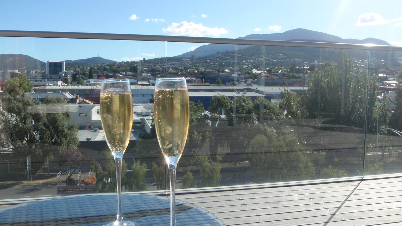 Appartement Quarry House Luxury Retreat à Hobart Extérieur photo